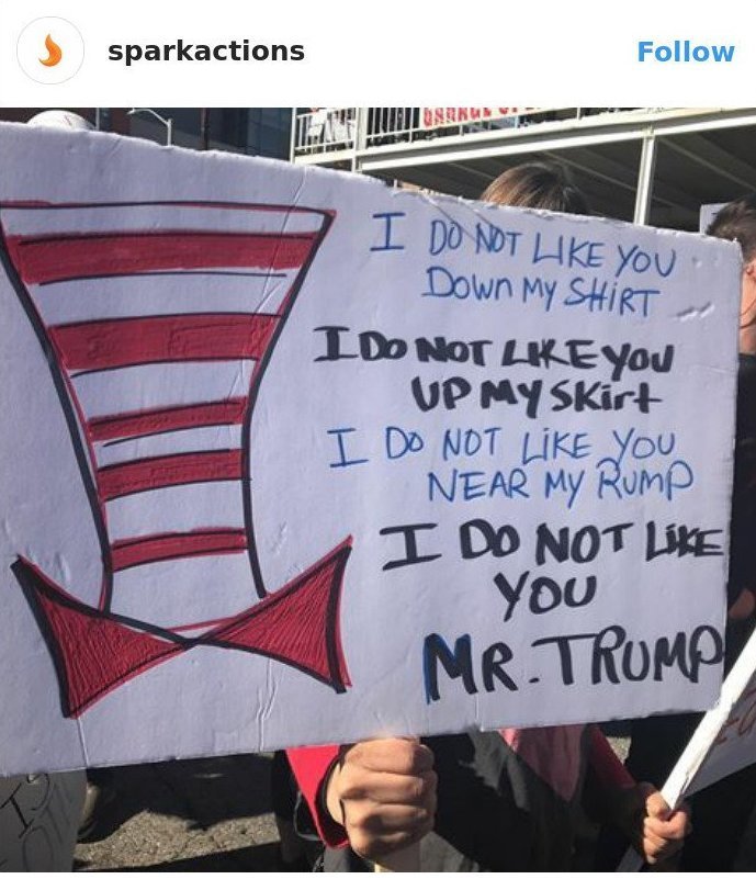 "Ни под блузку, ни под юбку твои лапы не пущу! Мистер Трамп такой противный - не хочу!" "Ни под блузку, ни под юбку твои лапы не пущу! Мистер Трамп такой противный - не хочу!" ynews, вашингтон, женский марш, наглядная агитация, новости, нью-йорк, оригинально, сша