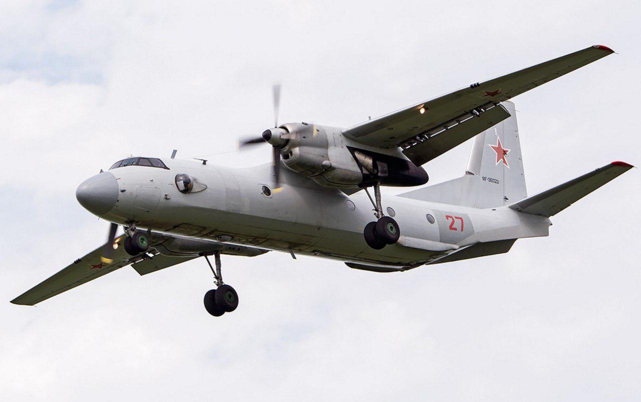 Российский самолет Ан-26 разбился в Сирии, 32 человека погибли