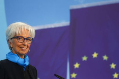FILE PHOTO: President of the European Central Bank (ECB) Christine Lagarde reacts as she takes part in a news conference on the outcome of the Governing Council meeting, in Frankfurt, Germany, October 28, 2021. REUTERS/Kai Pfaffenbach FILE PHOTO: President of the European Central Bank (ECB) Christine Lagarde reacts as she takes part in a news conference on the outcome of the Governing Council meeting, in Frankfurt, Germany, October 28, 2021. REUTERS/Kai Pfaffenbach