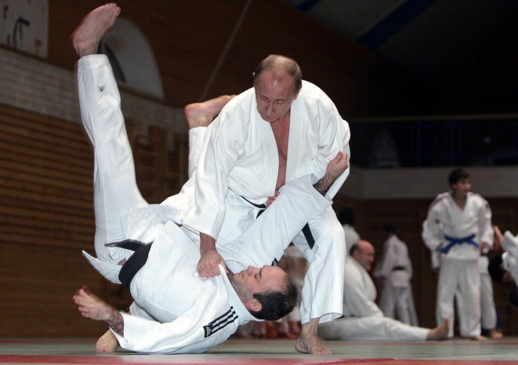 Что делать Путину с чиновниками?