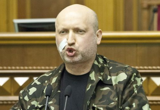 Горе-полководец Турчинов передвинул линию фронта до Краматорска Горе-полководец Турчинов передвинул линию фронта до Краматорска
