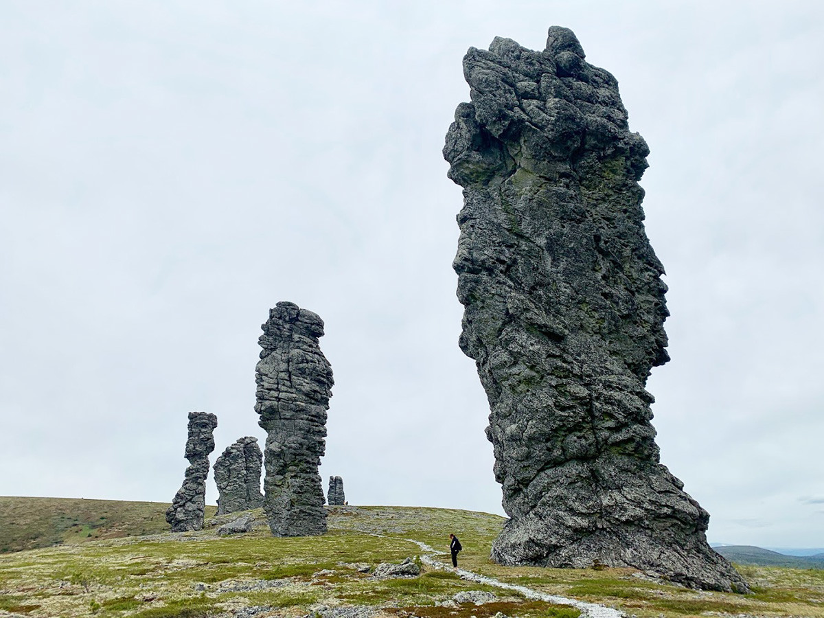 Маньпупунер: загадочные каменные великаны на Урале (ФОТО)