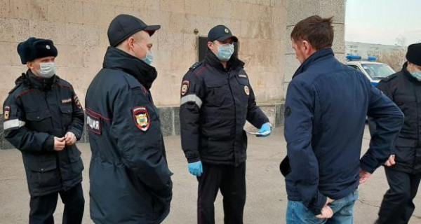 Полиция Крыма продолжает проверку соблюдения режима самоизоляции