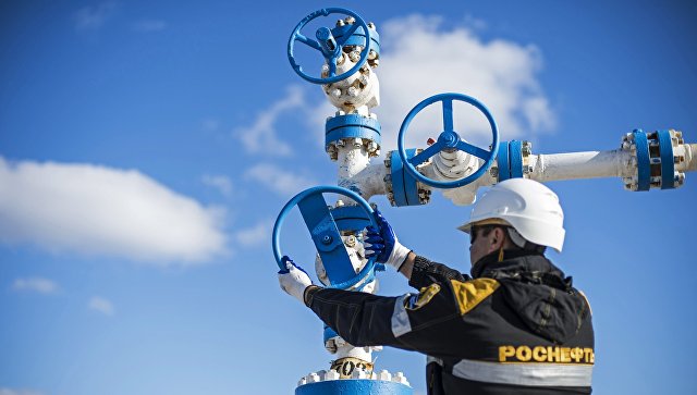 Oracle ограничила сотрудничество с российскими нефтяниками, пишут СМИ Oracle ограничила сотрудничество с российскими нефтяниками, пишут СМИ
