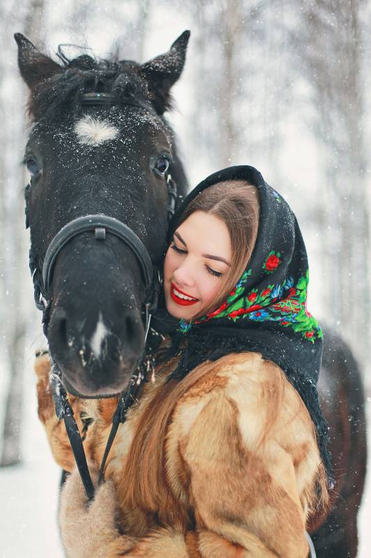 Чаровницы 3 ( Светлана Волгина - Зима Зима Зима )