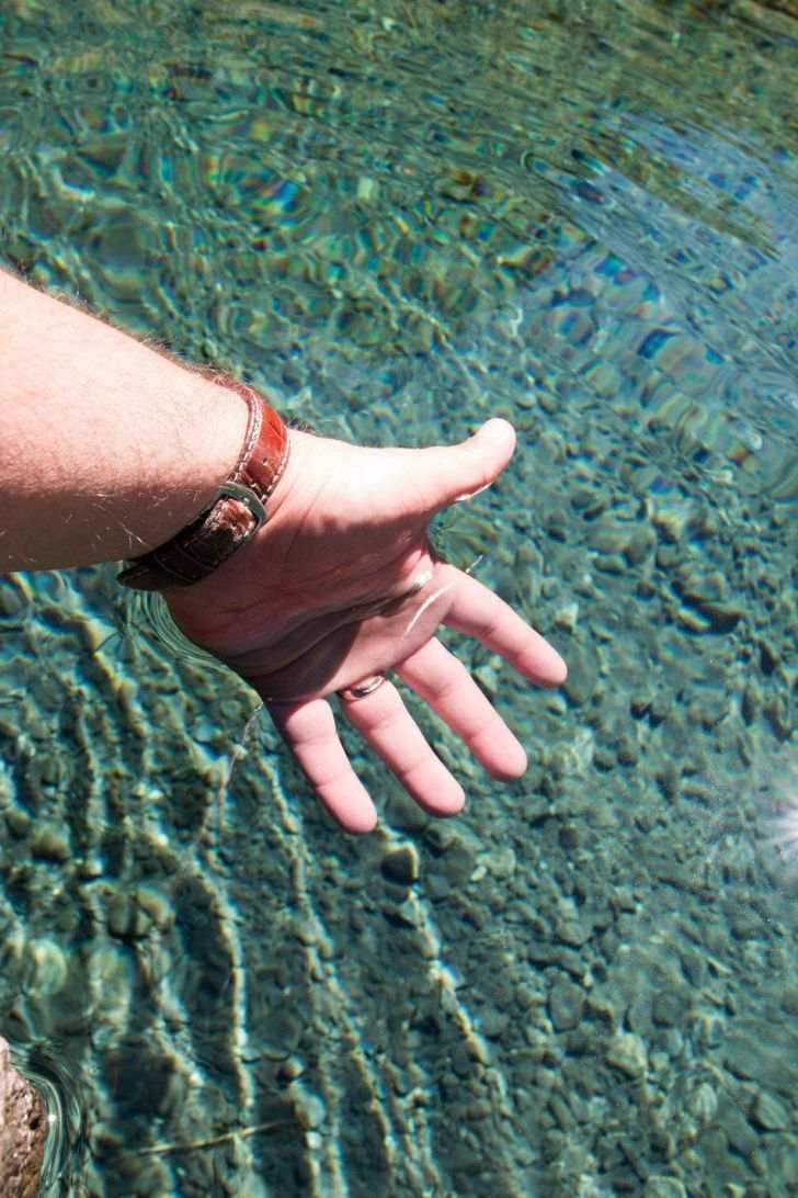 Это самое чистое озеро на планете, но не вздумай погрузиться в его воды! Это самое чистое озеро на планете, но не вздумай погрузиться в его воды!