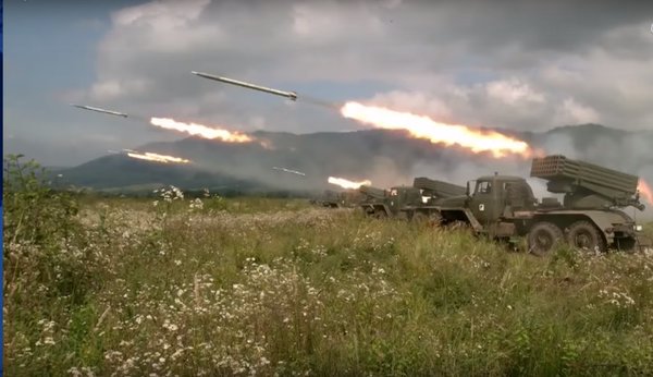 "Зачем нас пугают Третьей мировой войной?" "Зачем нас пугают Третьей мировой войной?"