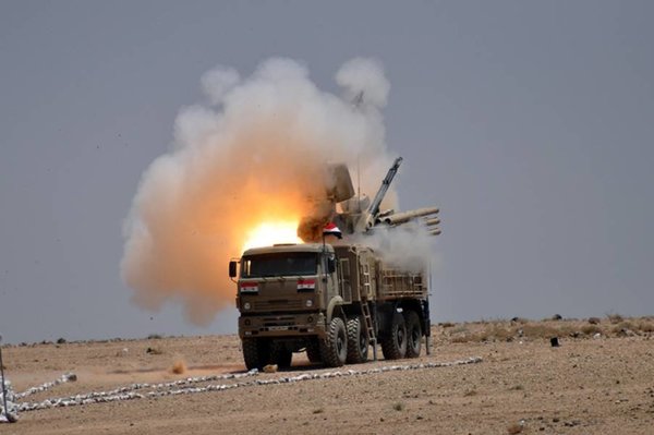 Полная боевая готовность: Русские ПВО С-400 готовы отразить масштабный ракетный удар США в Сирии Полная боевая готовность: Русские ПВО С-400 готовы отразить масштабный ракетный удар США в Сирии