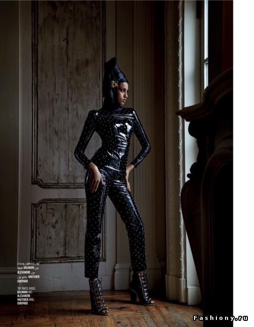 Совместная фотосессия Иман и Имаан для Vogue Arabia Совместная фотосессия Иман и Имаан для Vogue Arabia