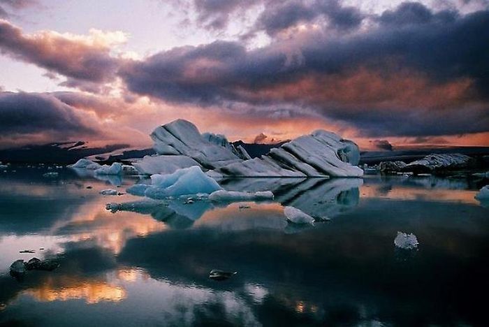 Шикарные отражения в воде (36 фото) Шикарные отражения в воде