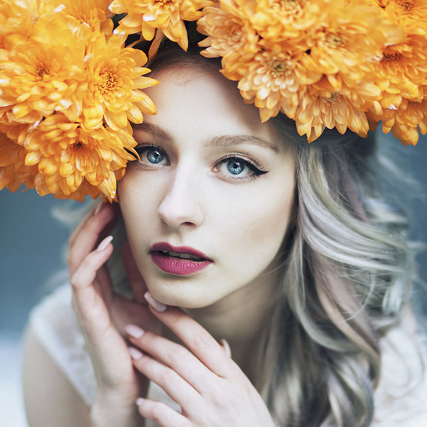 Photographer-inspired-by-a-blue-eyes-models-58974c4b54a31__880