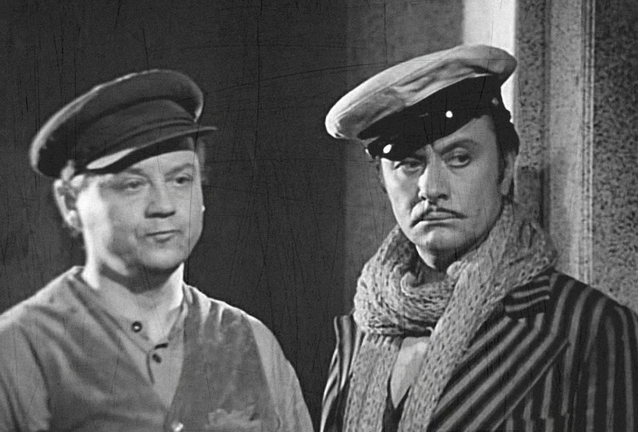 Редкие фото со съёмок популярных советских фильмов. Олег Табаков Редкие фото со съёмок популярных советских фильмов. Олег Табаков