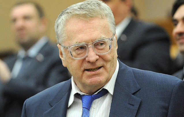 Жириновский — Гордону: украинцы ждут, когда можно будет вывесить на балконах флаг России