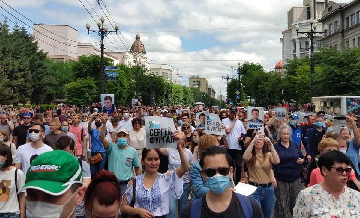 Протесты в Хабаровском крае: Обнаружен «украинский след»