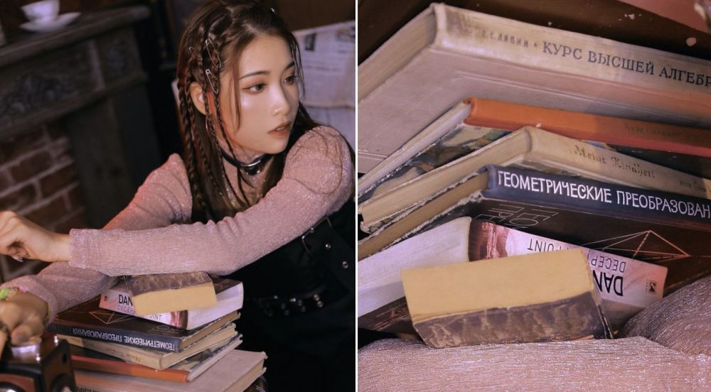 Оказывается, азиатки любят фотографироваться с советскими книгами. Выглядит странно