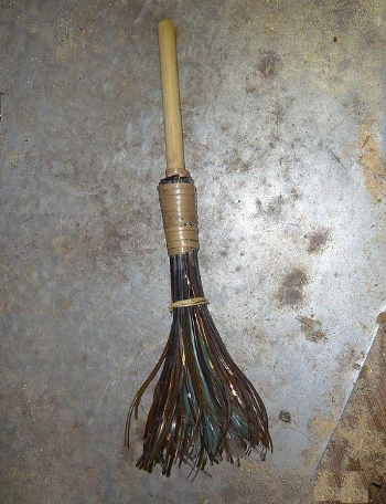 поделки из пластиковых бутылок для дачи