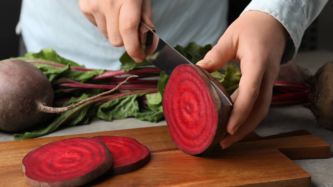 Врач раскрыл причины дефицита железа в крови