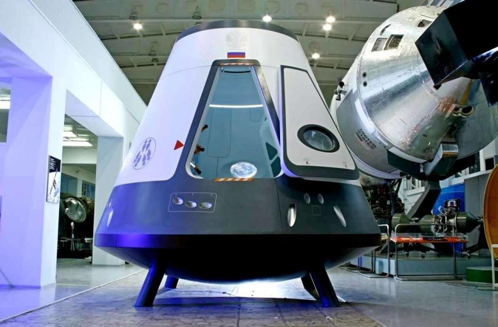 Корабль Crew Dragon в космосе, а что с нашим «Орлом»: космическая конкуренция