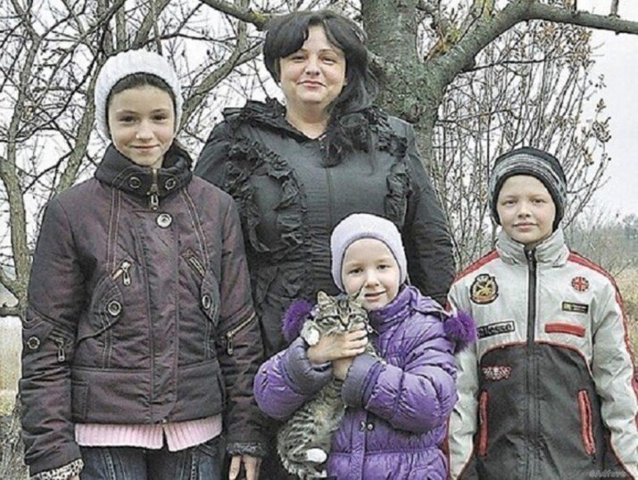 Ее сына лишил жизни продажный прокурор, но она нашла на него управу. Сильная женщина! Ее сына лишил жизни продажный прокурор, но она нашла на него управу. Сильная женщина!