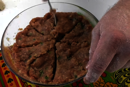 Вкуснее беляшей и чебуреков! лепешки с начинкой: фото шаг 4 Вкуснее беляшей и чебуреков! лепешки с начинкой: фото шаг 4