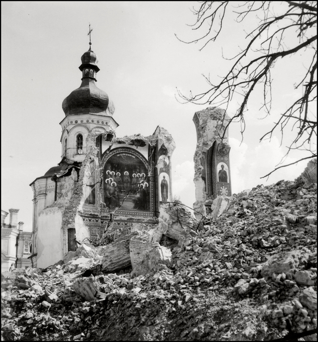 Оккупированный Киев в объективе классика ч/б фотографии Герберта Листа Оккупированный Киев в объективе классика ч/б фотографии Герберта Листа