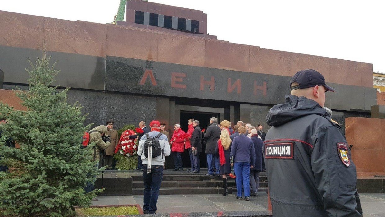 Мавзолей Ленина охрана
