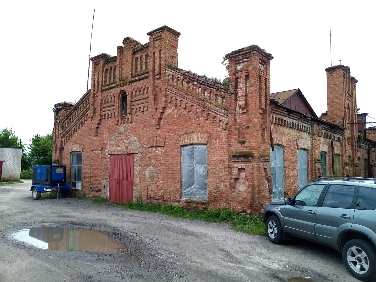Электростанция в г. Богучар была построена в 1925 году по замыслу Андрея Платонова. (Фото автора)