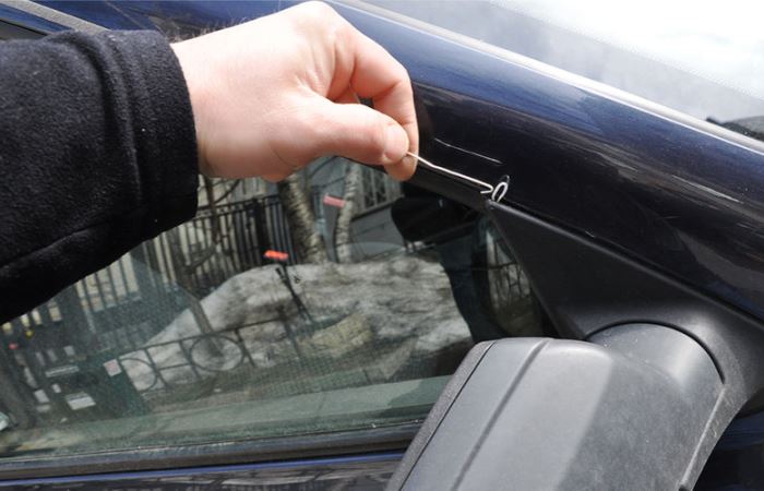 Как попасть в свою машину без ключей: 5 действенных советов
