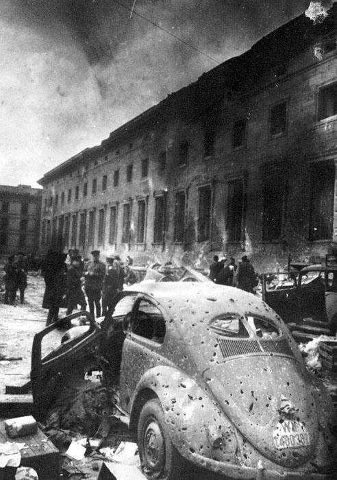 Мультатули Петр: В тот день когда взяли Берлин и фотографии Берлина 1945 Мультатули Петр: В тот день когда взяли Берлин и фотографии Берлина 1945