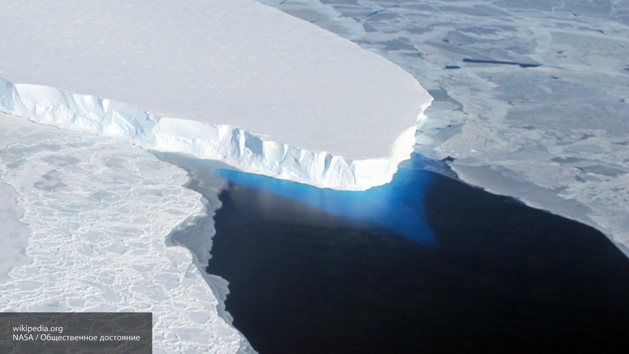 Ученые NASA напуганы загадочными дырами во льдах Арктики