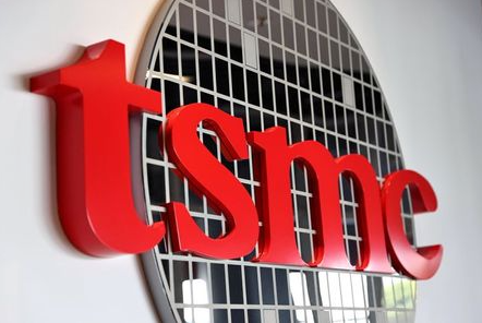The logo of Taiwan Semiconductor Manufacturing Co (TSMC) is pictured at its headquarters, in Hsinchu, Taiwan, January 19, 2021. REUTERS/Ann Wang The logo of Taiwan Semiconductor Manufacturing Co (TSMC) is pictured at its headquarters, in Hsinchu, Taiwan, January 19, 2021. REUTERS/Ann Wang