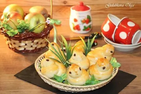 Пышные жаворонки из постного теста