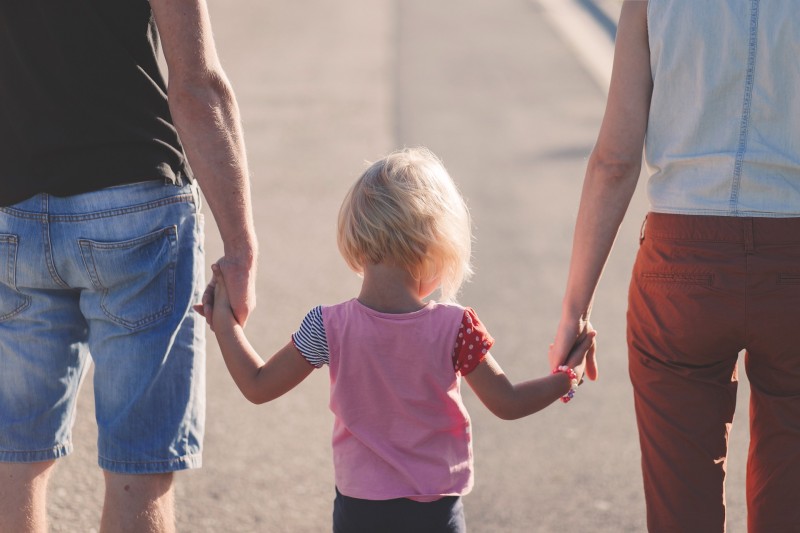 Родители нужны богатые? Родители нужны богатые?