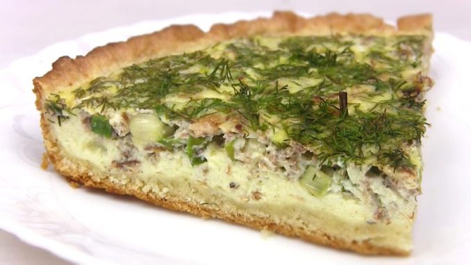 pirog-s-konservoy21 Рецепт пирога с рыбными консервами и луком