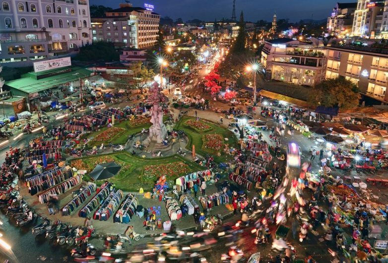 Многоликий и разный мир на снимках профессионального вьетнамского фотографа