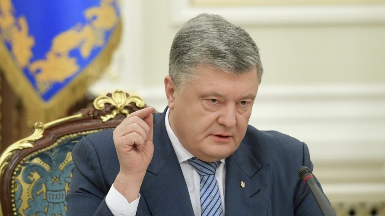 Порошенко отправил в Россию украинцев, не желающих разговаривать на мове