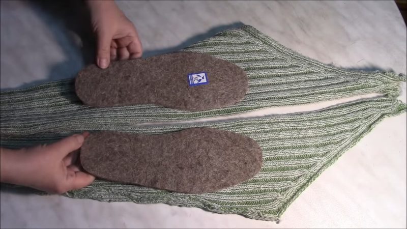 Из старого свитера — в прекрасную вещицу за один вечер Из старого свитера — в прекрасную вещицу за один вечер