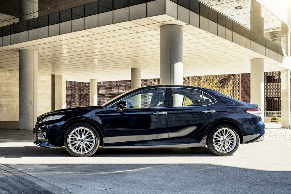 В России стартовали продажи нового поколения Toyota Camry