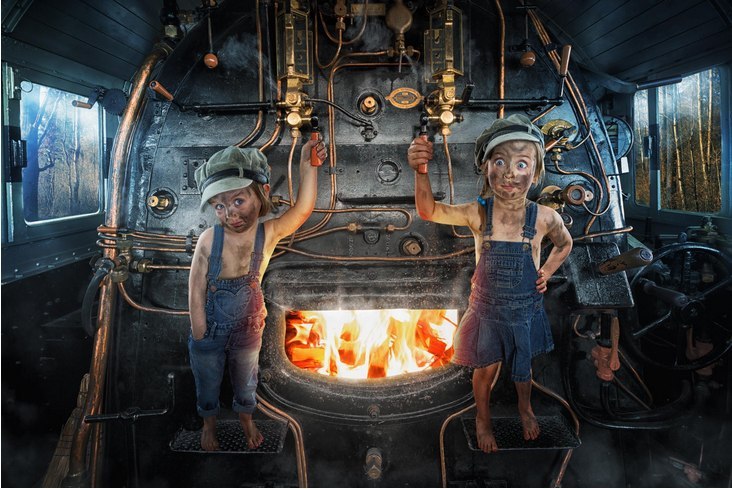 ФОТОВЫСТАВКА. John Wilhelm: неожиданные детские фото ФОТОВЫСТАВКА. John Wilhelm: неожиданные детские фото