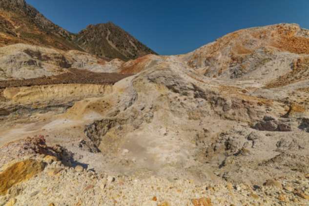 Греческий гидротермальный вулкан Нисирос — крупнейший в мире
