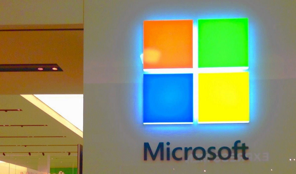 Microsoft инвестирует $2,2 млрд в облачные сервисы и ИИ-технологии в Малайзии Microsoft инвестирует $2,2 млрд в облачные сервисы и ИИ-технологии в Малайзии