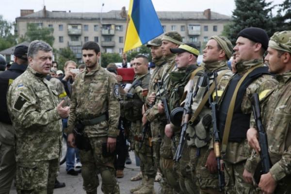 В Киеве пообещали «зачистить» Донбасс Конфликт в Донбассе