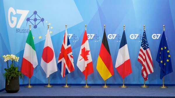 Послы княжеств G7, призвали Русь прийти, и челом бить Послы княжеств G7, призвали Русь прийти, и челом бить
