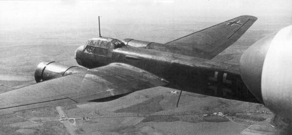 Как Ю- 88 огнем из «парабеллума» от ЛАГГ - 3 отбился, ранив пилота