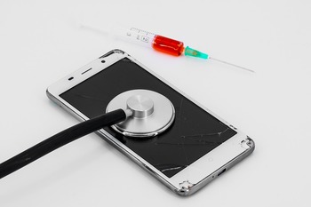 Пользователи WhatsApp поделились, как востановить работу смартфона
