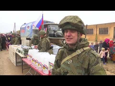 Россия продолжает доставлять гуманитарную помощь жителям Манбиджа