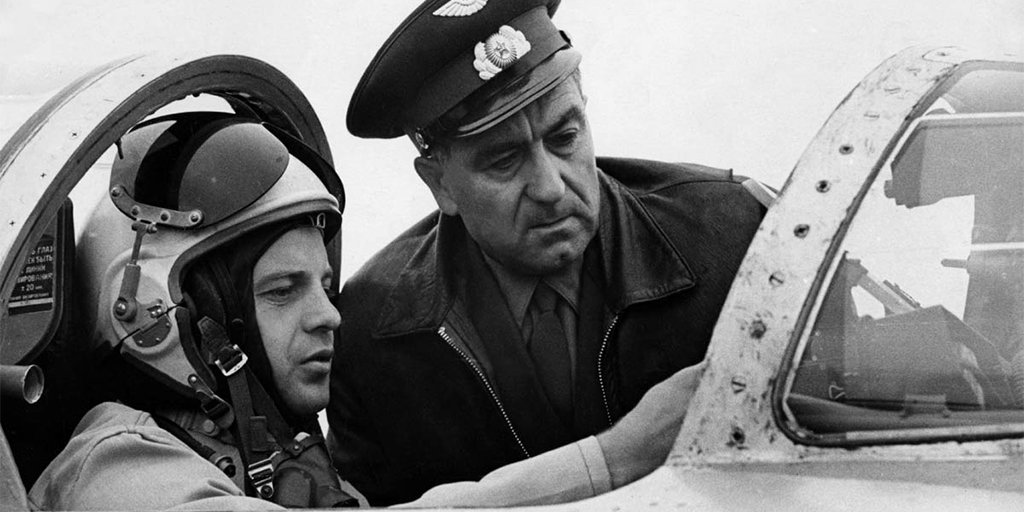 «Я один в воздухе вместе с самолётом, которым сам управляю!» «Я один в воздухе вместе с самолётом, которым сам управляю!»