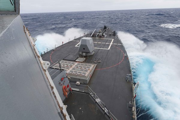 "Хладнокровие, пугающее Штаты": эксперт про встречу ВМС США с истребителями России у берегов Сирии "Хладнокровие, пугающее Штаты": эксперт про встречу ВМС США с истребителями России у берегов Сирии