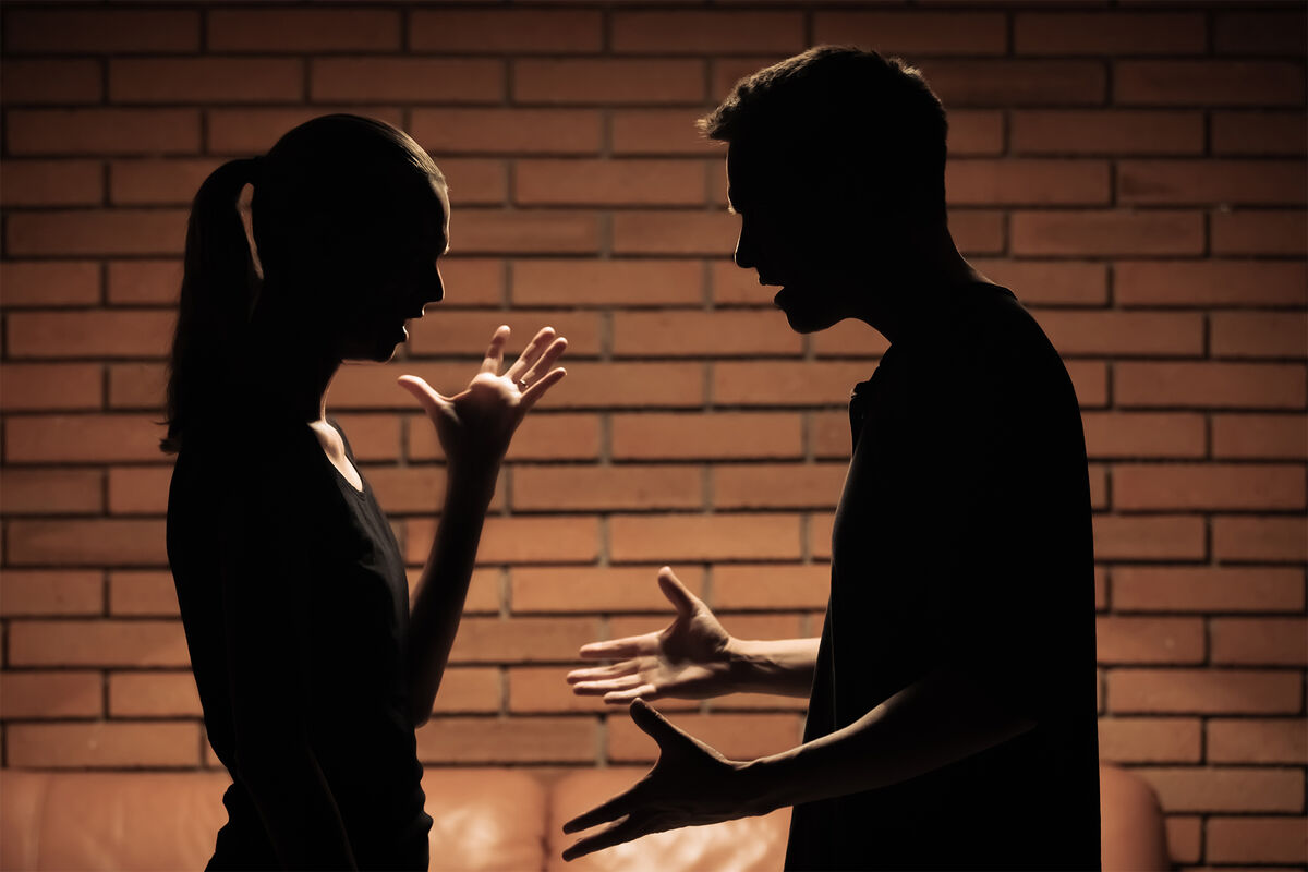 Психолог объяснила трудности с поиском пары