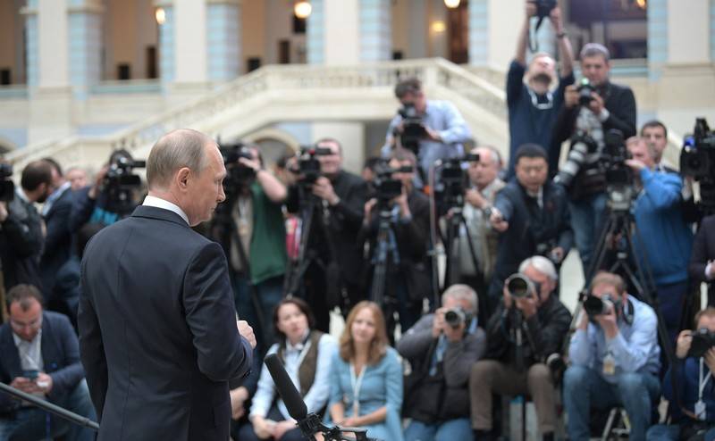 Владимир Путин выступил против введения санкций в отношении Грузии